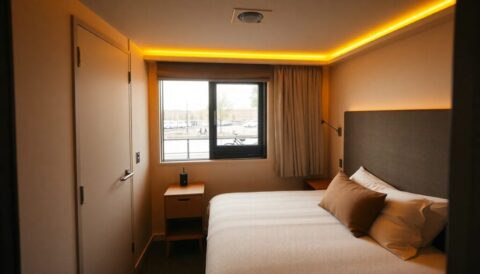 dormir en hotel capsula en msterdam guia completa Viajar y Viajes