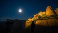 fotografia nocturna en meteora guia para capturar la belleza celestial Viajar y Viajes